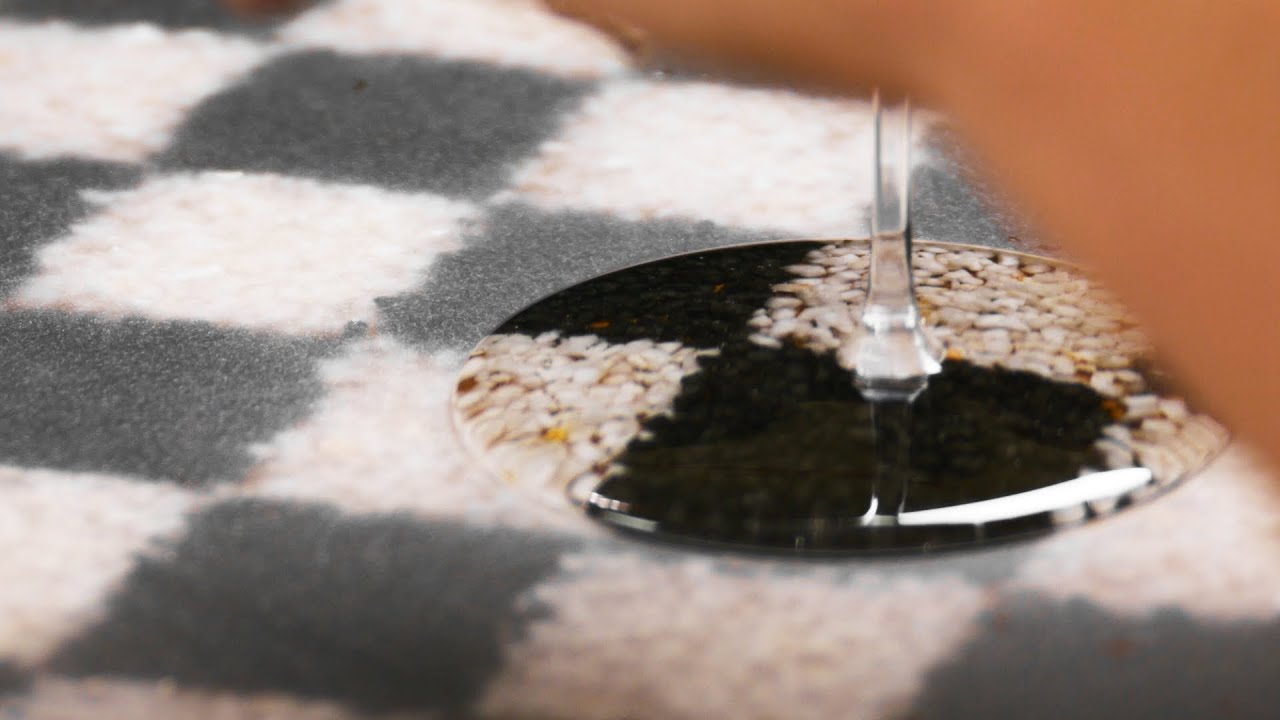 DIY CHESS BOARD With Stone Pebbles & Epoxy
