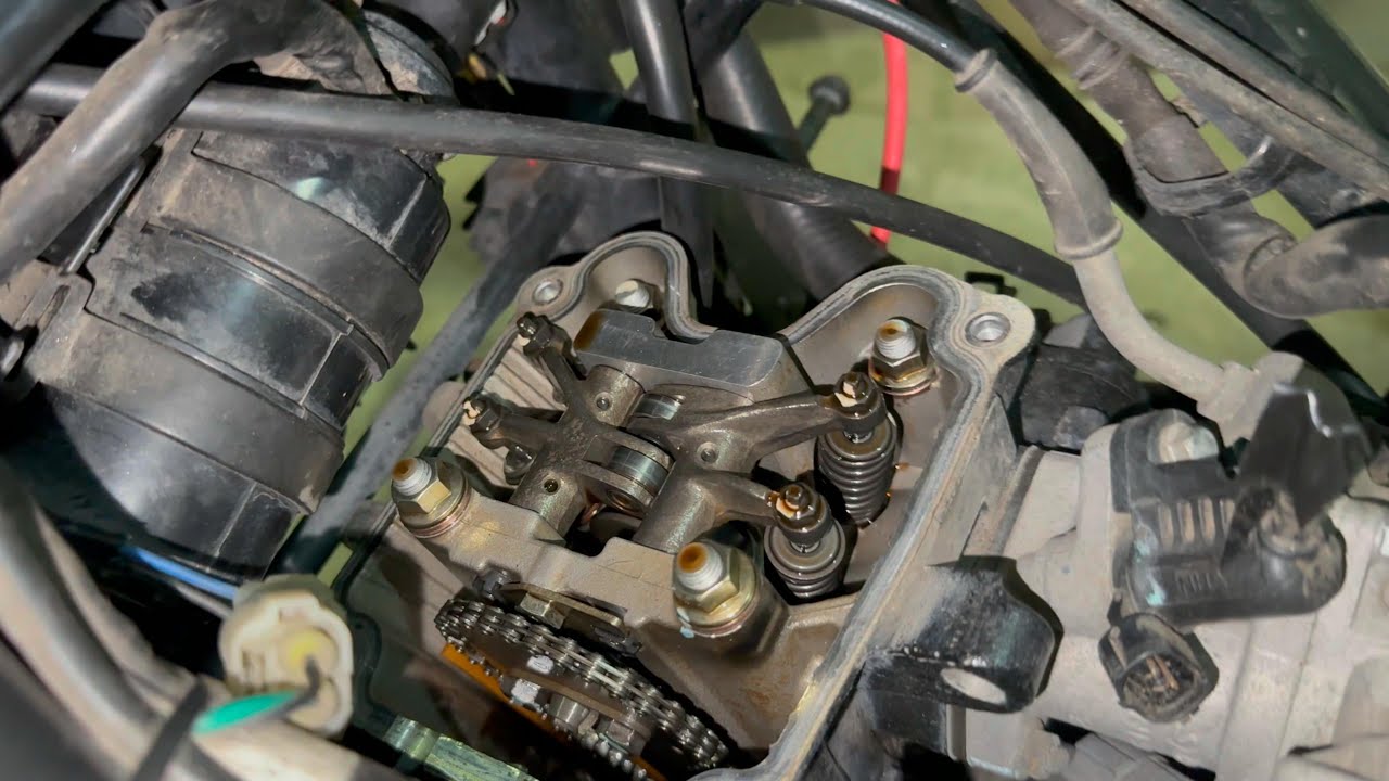 Regulando as válvulas da NH 190