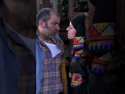 المعلمة انشراح ركنت ابضايا علي الرف