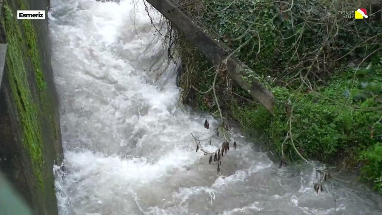 Chuva intensa provoca inundações e queda de muros em Famalicão 