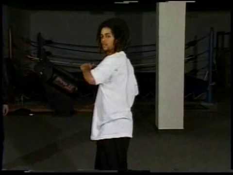 David Douglas Teaching the 540 Hook Kick