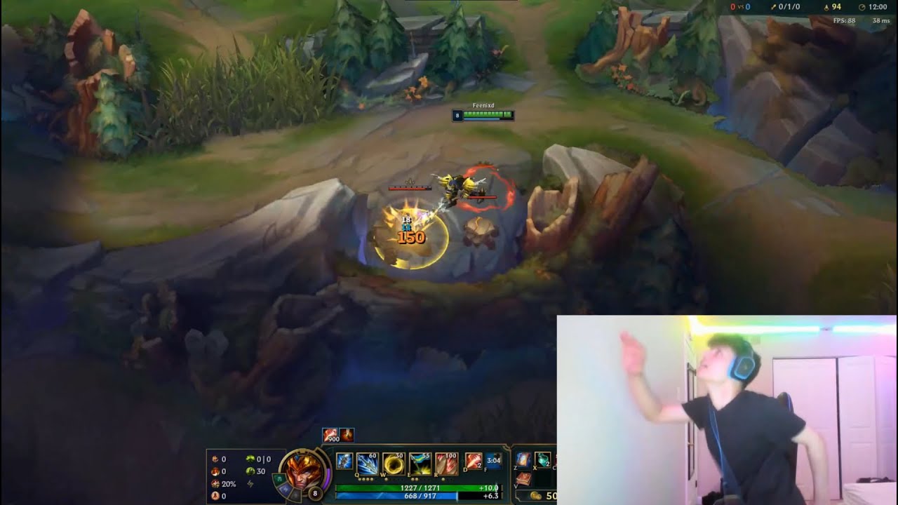 Your jungler after saying "just play safe top"