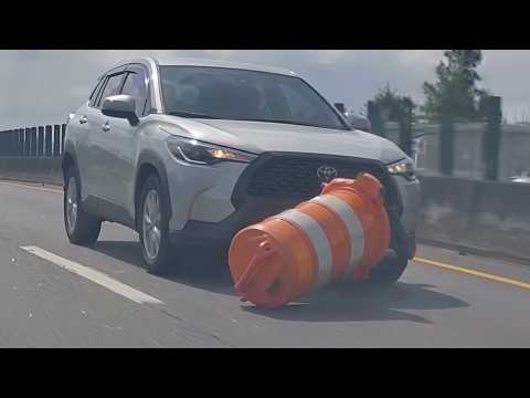 [Car Accident Video] Exciting start to the day (2026.09.07 Taichung Highway 4 interchange)
