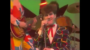 Split Enz - Nobody Takes Me Seriously (live TV 1980)