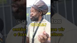 Errol Flabba Holt E O Segredo Do Sucesso Alegria, Jovialidade E Trabalho Duro