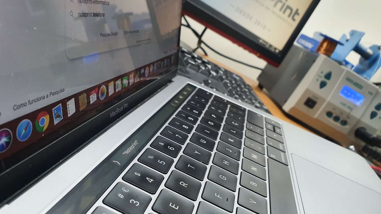 Macbook Pro Touch Bar a1706 Não liga! - YouTube