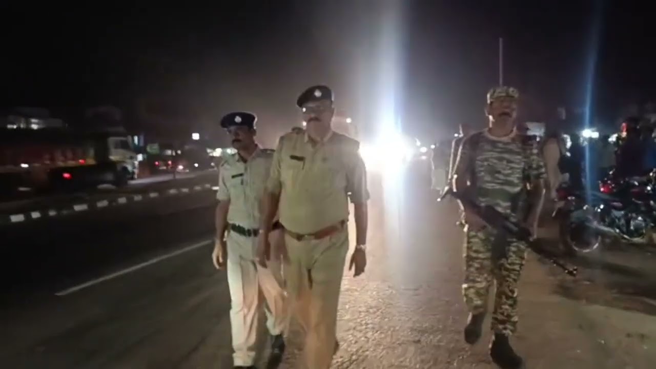 পাঁশকুড়ার বিভিন্ন প্রান্তে কেন্দ্রীয় বাহিনীর রুটমার্চ।