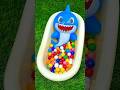 Mixing Rainbow Gum balls in bath