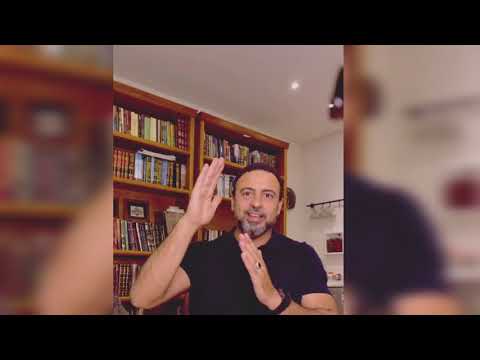 الاحتفال بالهالوين ماهو هدا الاحتفال و ما معناه و هل هو حرام الإجابة مع الداعية مصطفى حسني