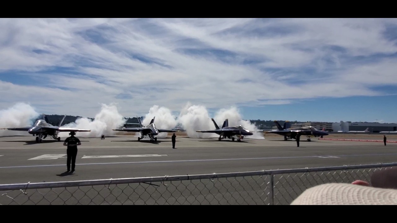 Pilot Walkdown US Navy Blue Angels Boeing 75th Seafair Air Show Seattle pilot-walkdown-us-navy-blue-angels-boeing-75th-seafair-air-show-seattle
