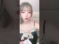 【TikTok】胸元危険。