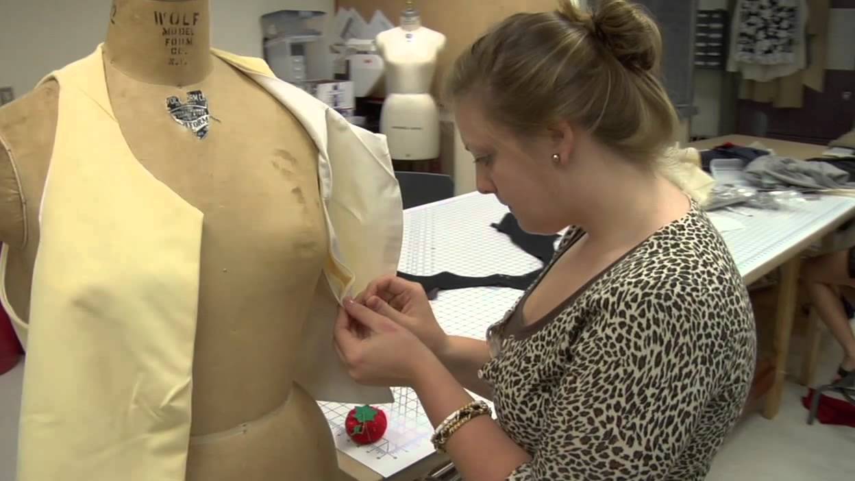 Marist Pre-College: Fashion Merchandising