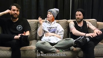 Paramorefans.com entrevista o Paramore (Legendado)