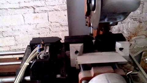 Wecon HMI&PLC used on Metal cutting machine