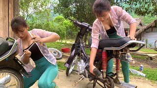 The genius girl replaced the fuel tank and helped her sister in the technical village repair it