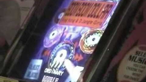 Pre-2001 DDR Dance Dance Revolution Archive : DDRTournaMIX_03.mpeg