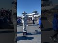 Silver robot dancer vs kids