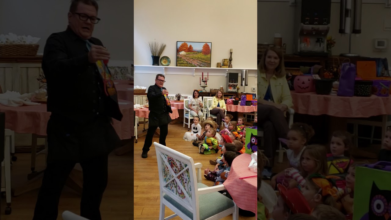 World's Smallest Circus Dog Circus Daze Rick Chaney