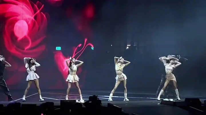 Blackpink Pretty Savage Born Pink - jennie tripped...