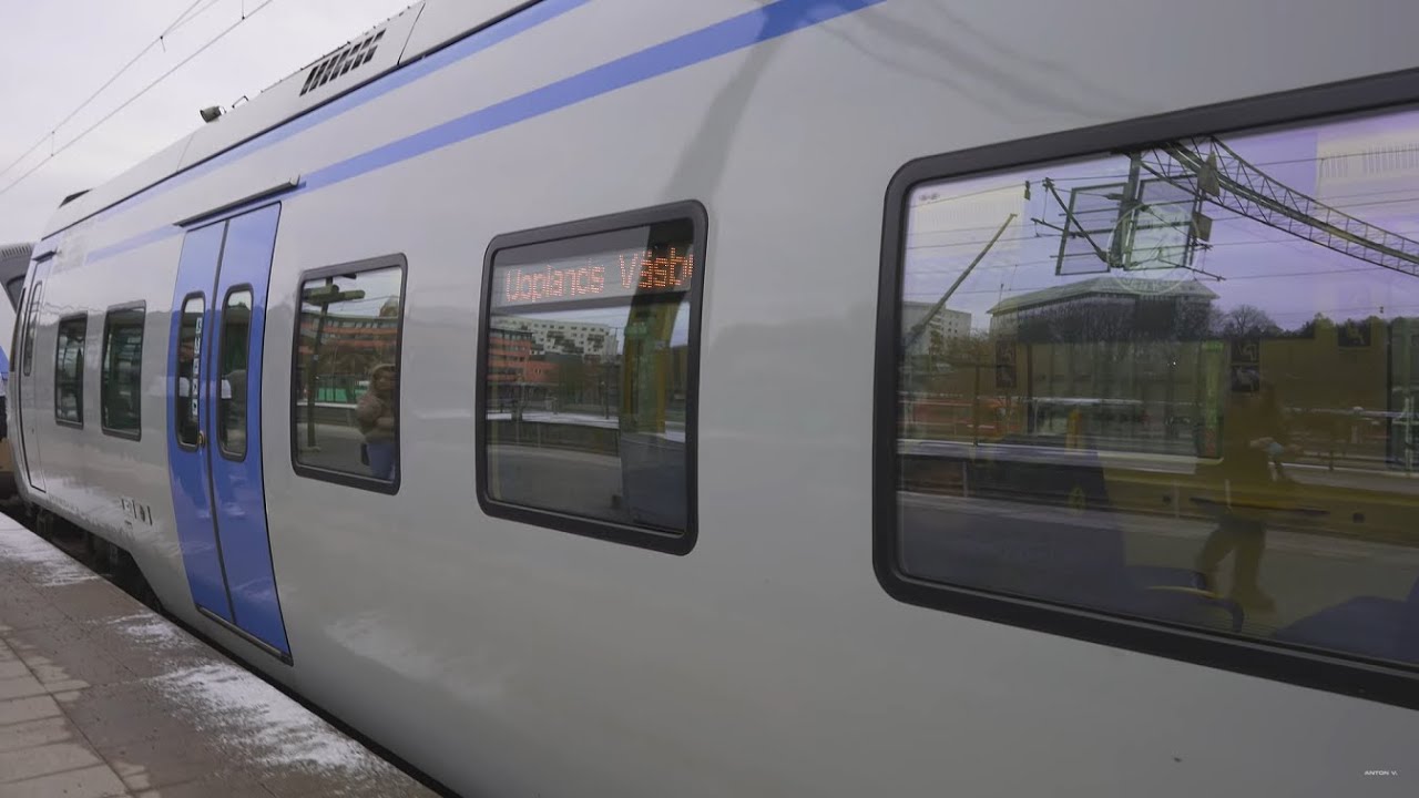 Sweden, Stockholm, train ride from Tumba to Årstaberg