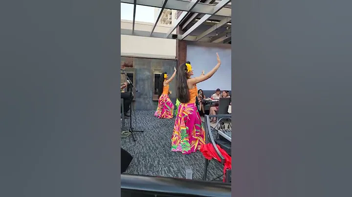 AMAZING HULA DANCE #shorts #huladance #hawaii #viralvideo #viralshorts #honolulu