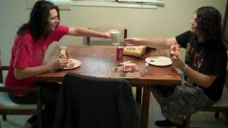 Garlic Bread Pizza Co-op 100% FC- EpicMealTime Parody