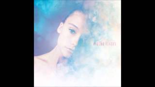 Pikcha - Falling For You screenshot 1