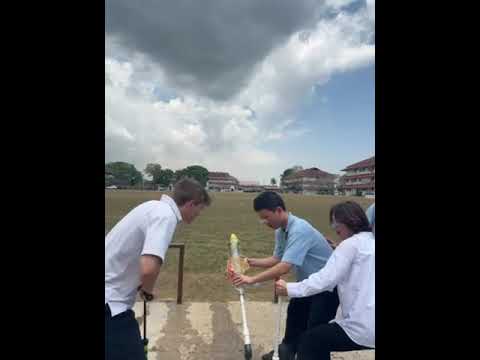 WATER BOTTLE ROCKET