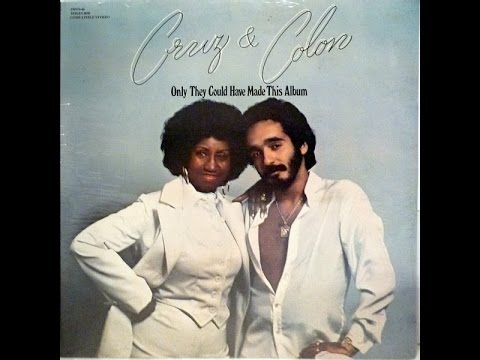 Putar Todos Somos Iguales - Celia Cruz