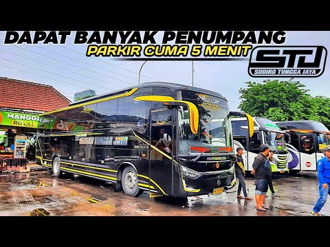 Detik Detik Mencekam...!! Truk Trailer volvo Temundur gagal menanjak di Gunung kubur