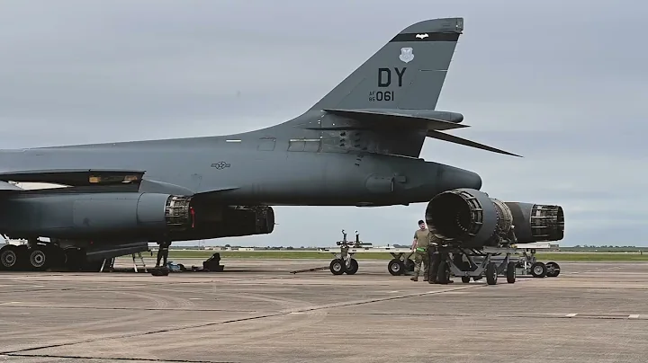 See How the B-1B Lancer Engine Swap of the Most Fearsome Bomber Plane Works