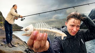 Surviving 3 Days in the Arctic | No Food, Only What We Catch