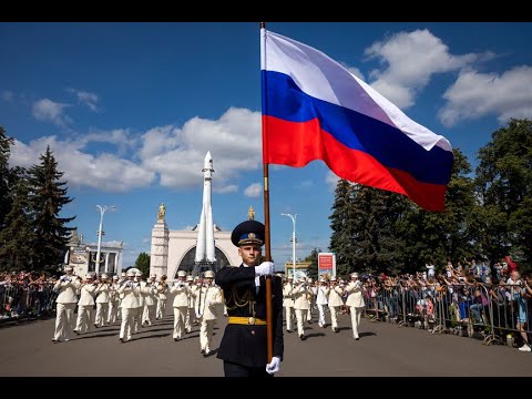 10 мая: Триколор объявлен национальным символом России. Владу Листьеву исполнилось бы 65 лет