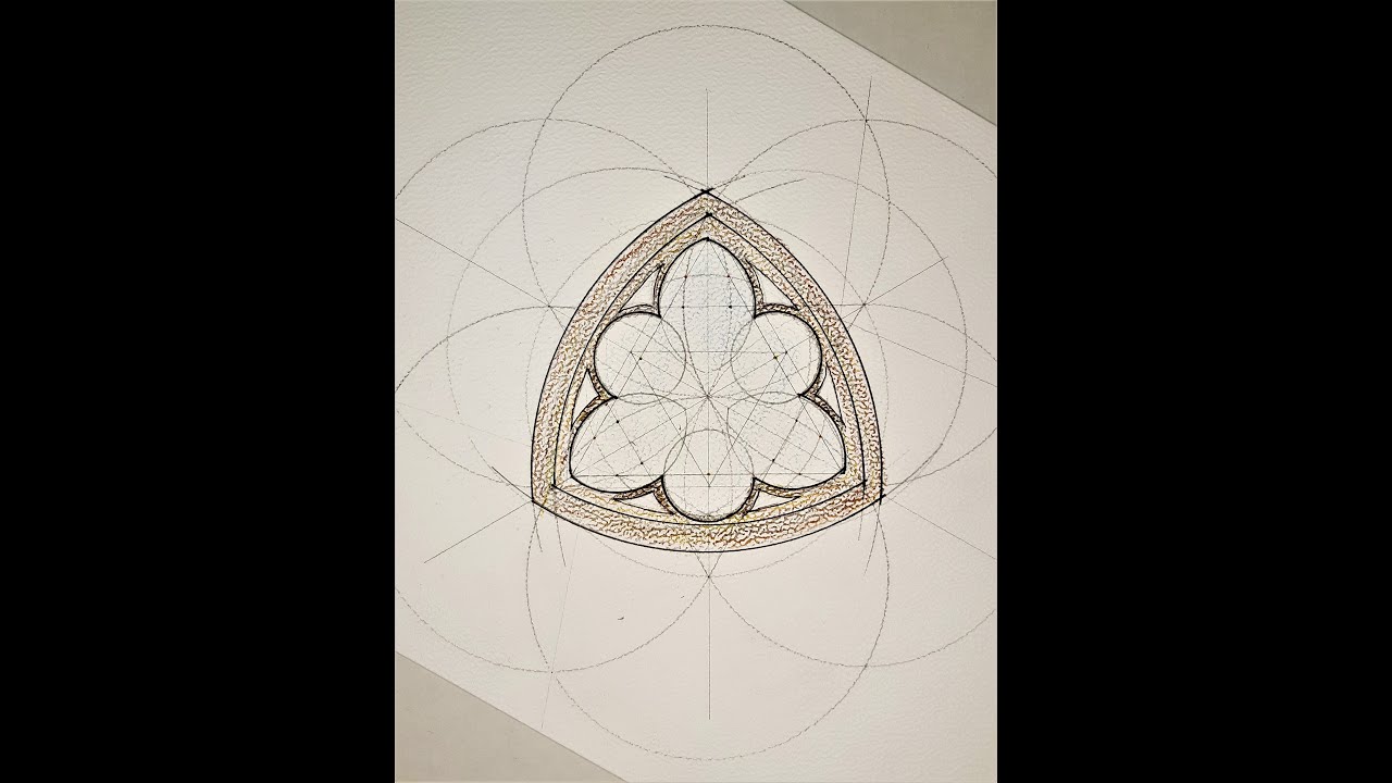 Geometría Sagrada formas y patrones geométricos a través de la tracería.