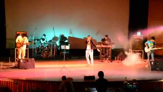 Chalo Jai (Ranjana ami ar asbona - 2011) - Somlata Acharya Choudhury@ IIT Kharagpur chords