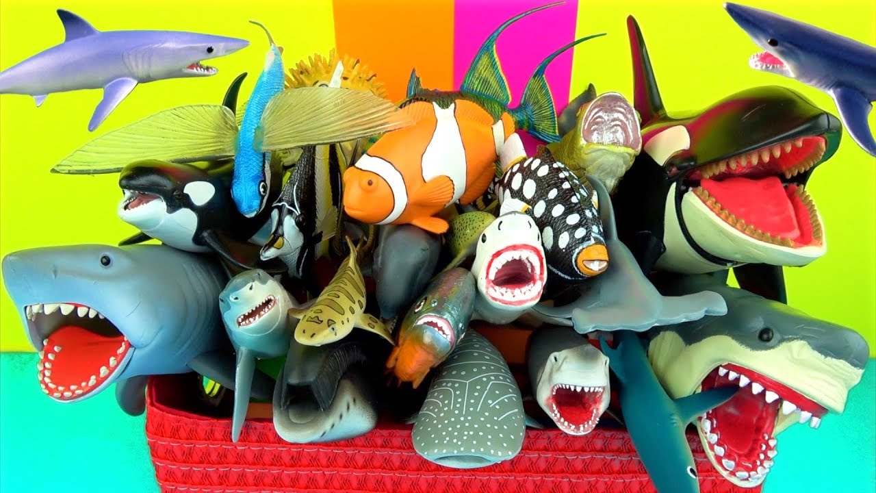 sea of thieves Shark Toys Collection Whales Fish Turtles Toys for Kids Tiburón Tubarão Jaws