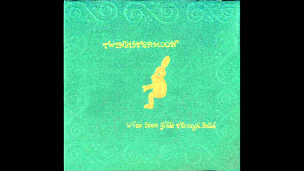 TwinSisterMoon - The Vampire of Suburbia - YouTube