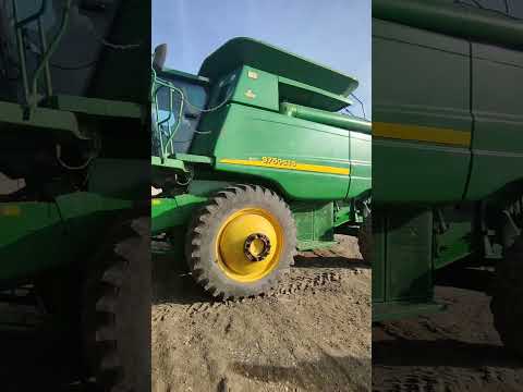 John Deere 9750