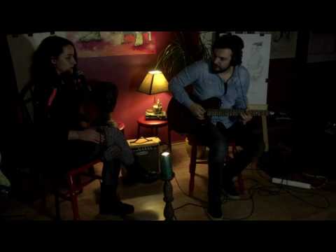 Kaan Uzuner & ft. Şeydanur Yılmaz-Sakın Gelme Live (MFÖ) Cover @Atolye