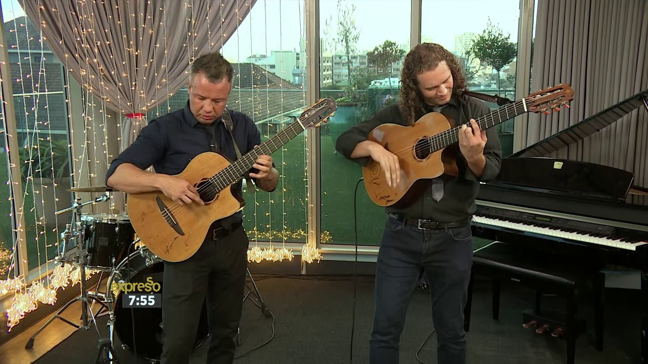 CH2 Performs “Vyf Ster”