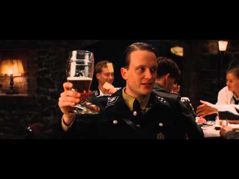 3 გერმანულად და ბრიტანულად (ფილმიდან უსახელო ნაბიჭვრები - 1:20:00 წთ)