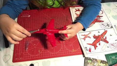 Airfix 2021 New Tool, New Concept 1/72 red Arrow first impressions part 2
