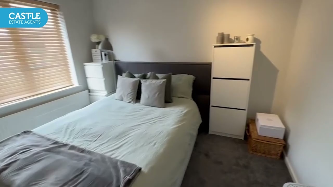 Castle Estate Agents - Hamberts Road, South Woodham Ferrers. OIEO: £475,000.00