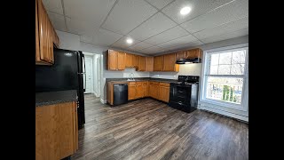 70 Third St 2: Video tour a gorgeous, cat friendly 2-BR apt with parking on Manchester's west side.