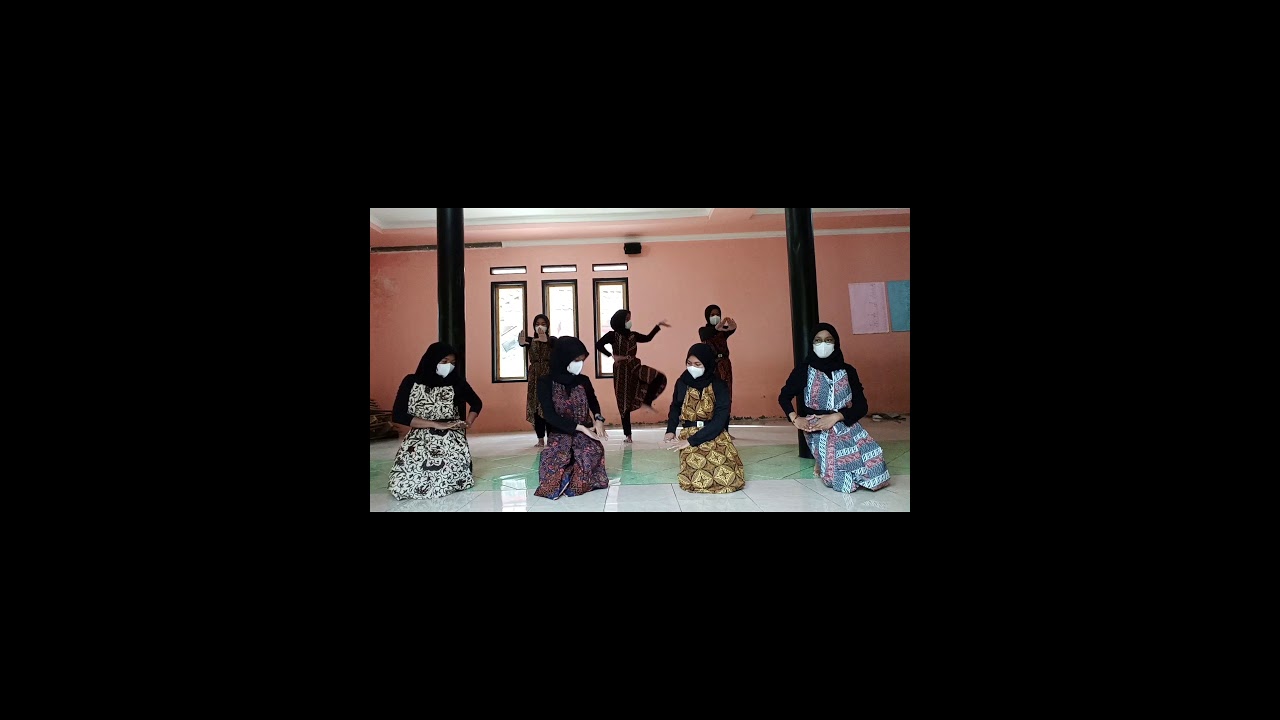 Tari Kontemporer || Bumiku Berduka || XII MIPA 4 (Kelompok 3)