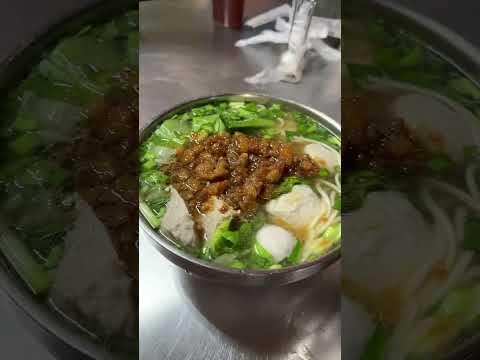 #骯髒麵，台南鴨母寮菜市場最有名，傳承三代的無招牌 #炭火麵 #王瑞瑤的超級美食家 #吃美食也要長知識