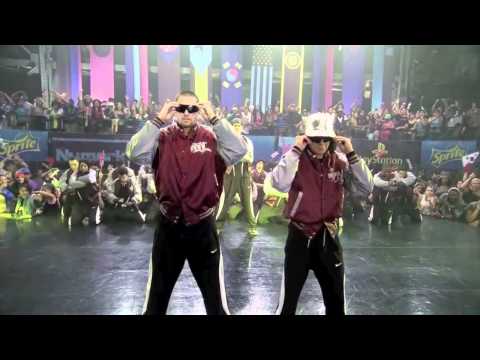 Step Up 3 World Jam Robot