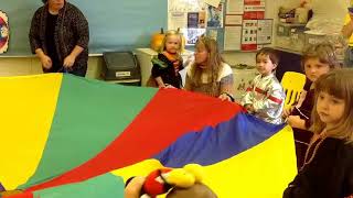 Head Start Parachute Play
