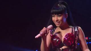 Nicki Minaj Super Bass live