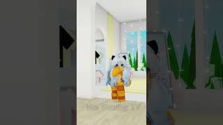 I saw my neighbor doing a cat dance || Mia Gaming TV screenshot 1